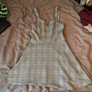 Black and white dress